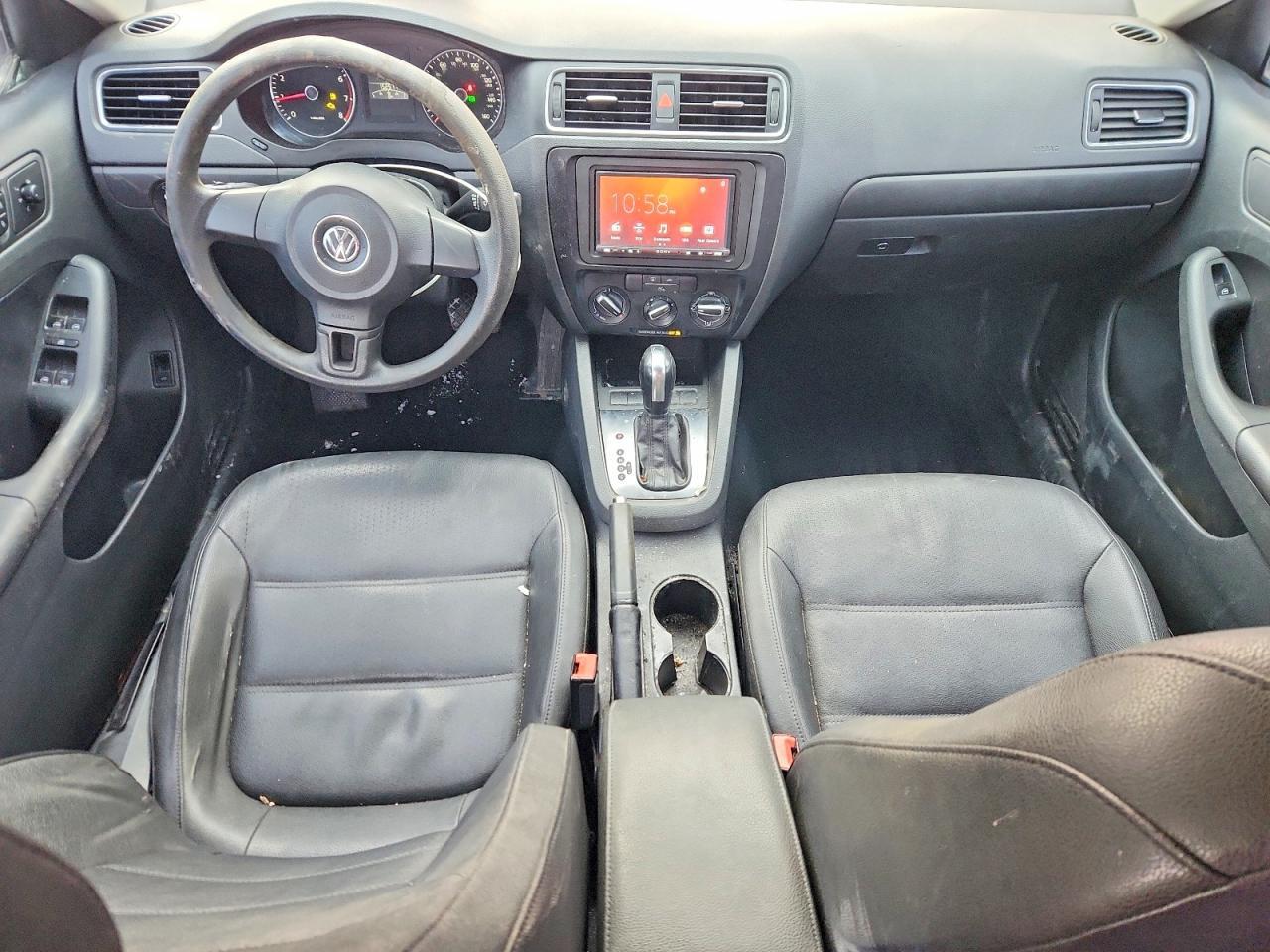 2012 VOLKSWAGEN JETTA