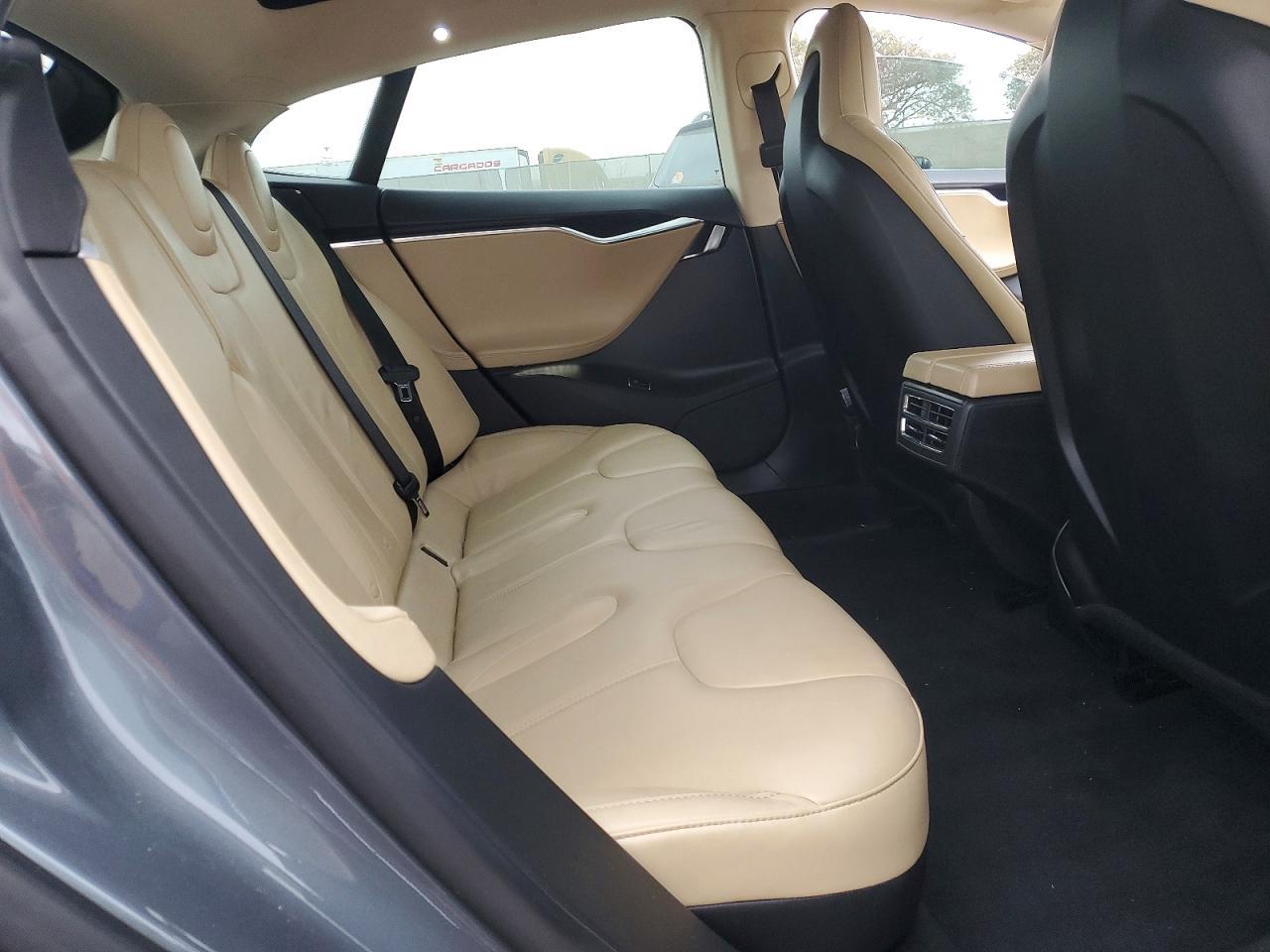 2013 TESLA MODEL S