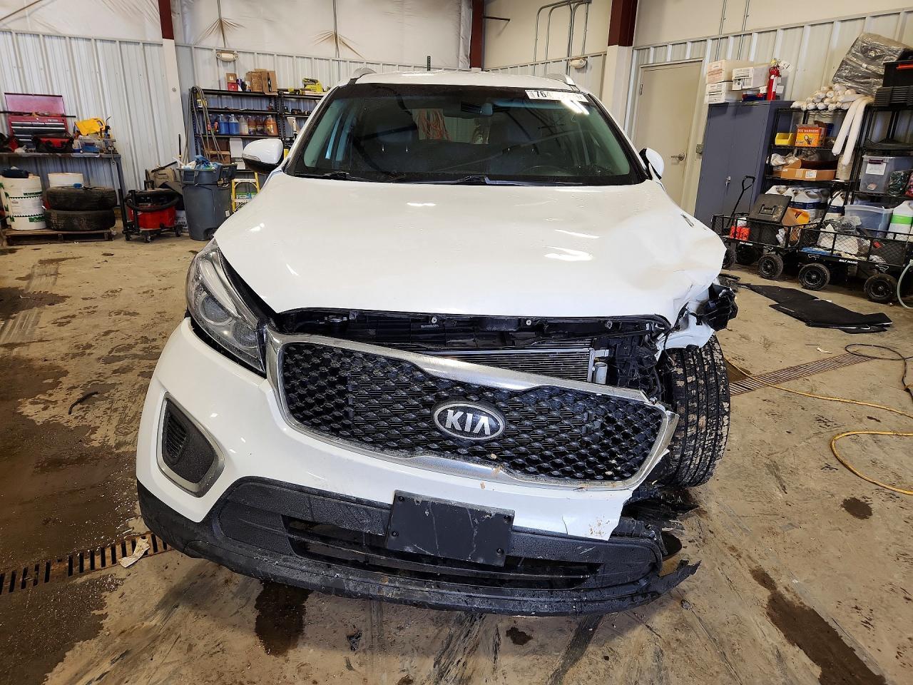 2017 KIA SORENTO