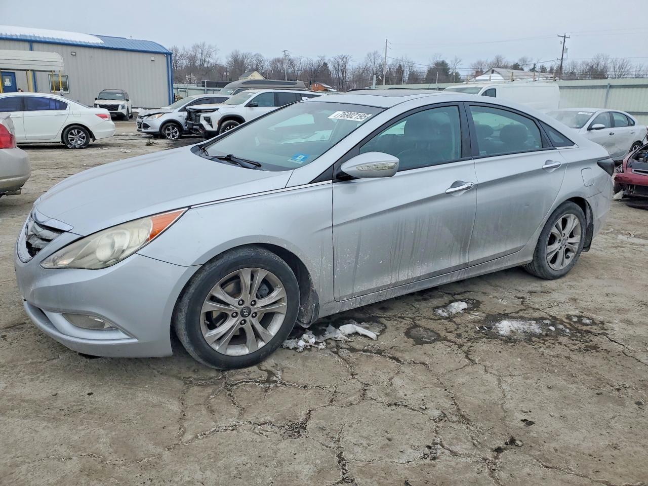 2011 HYUNDAI SONATA