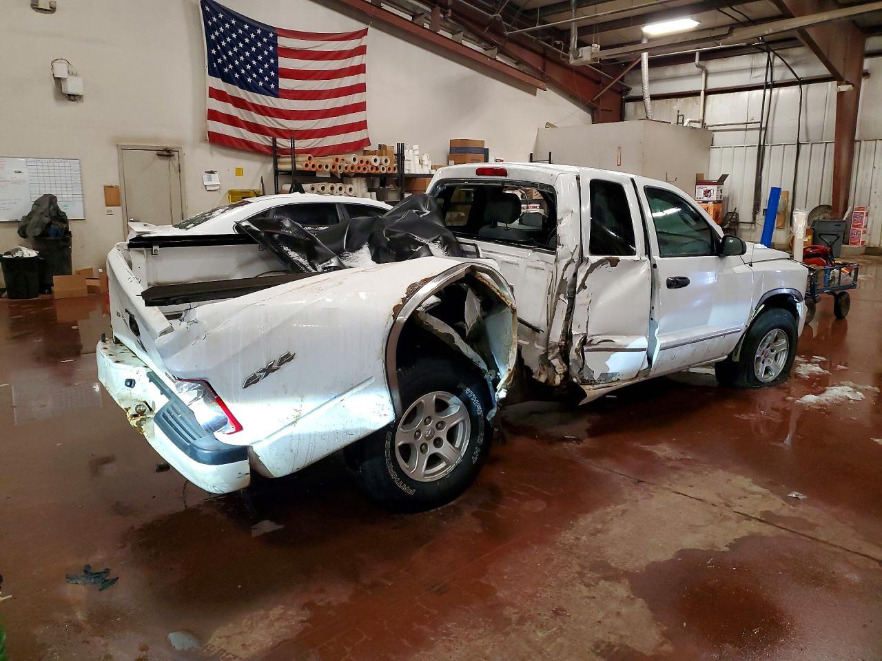 2011 DODGE Dakota