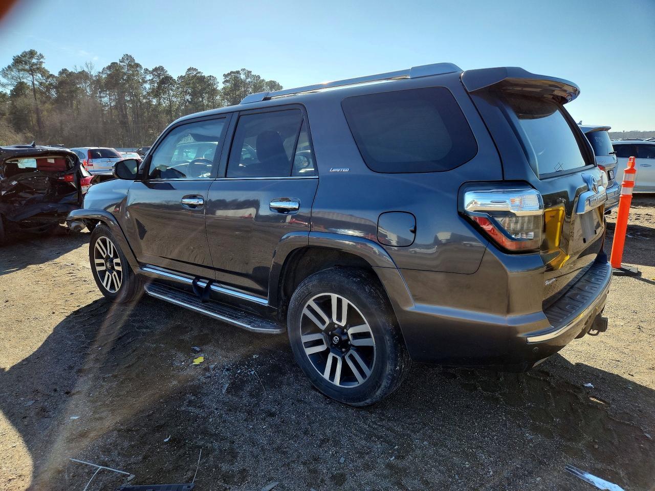 2016 TOYOTA 4Runner