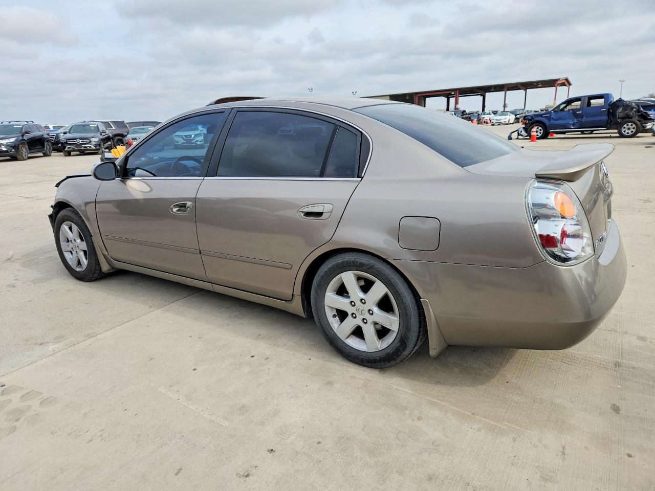 2004 NISSAN ALTIMA