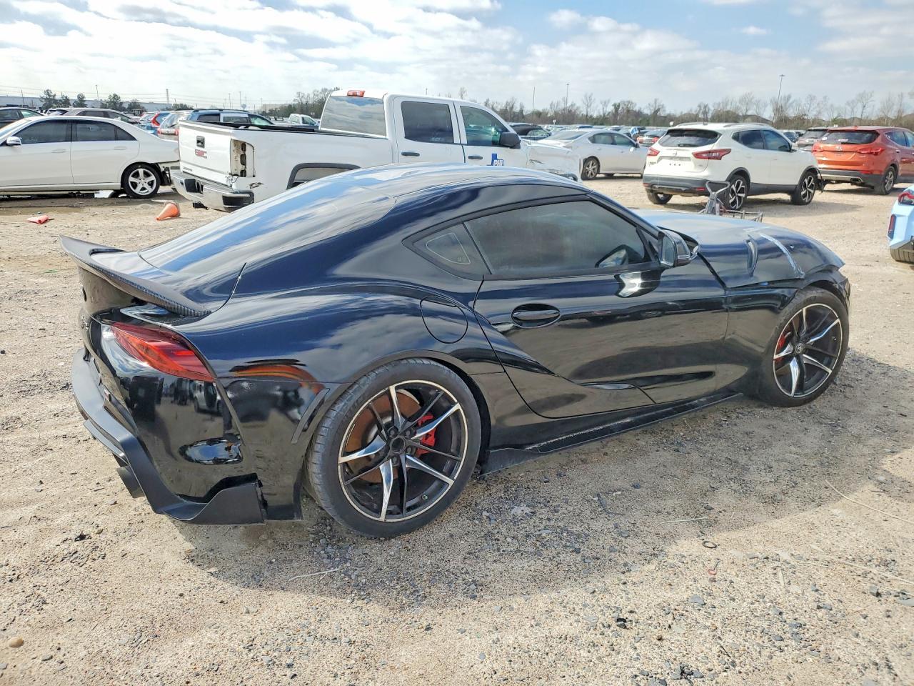 2022 TOYOTA Supra