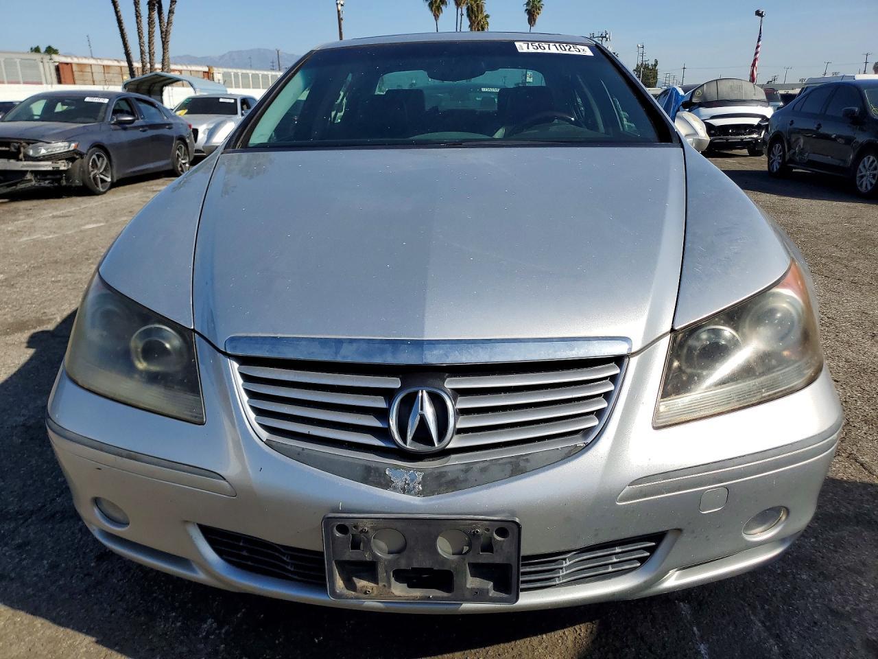 2005 ACURA RL