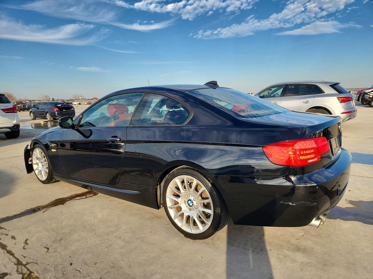 2013 BMW 3 SERIES