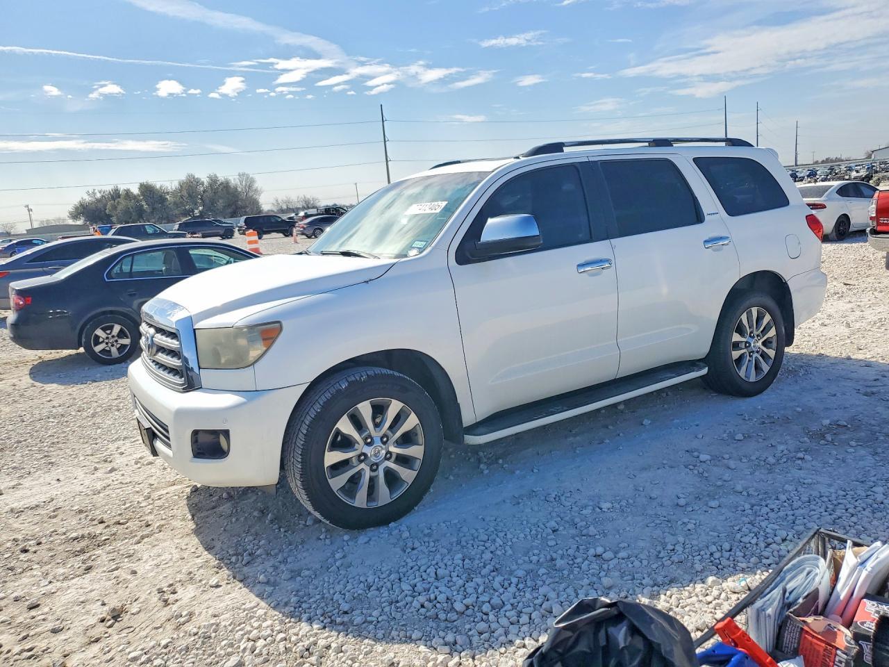 2008 TOYOTA Sequoia