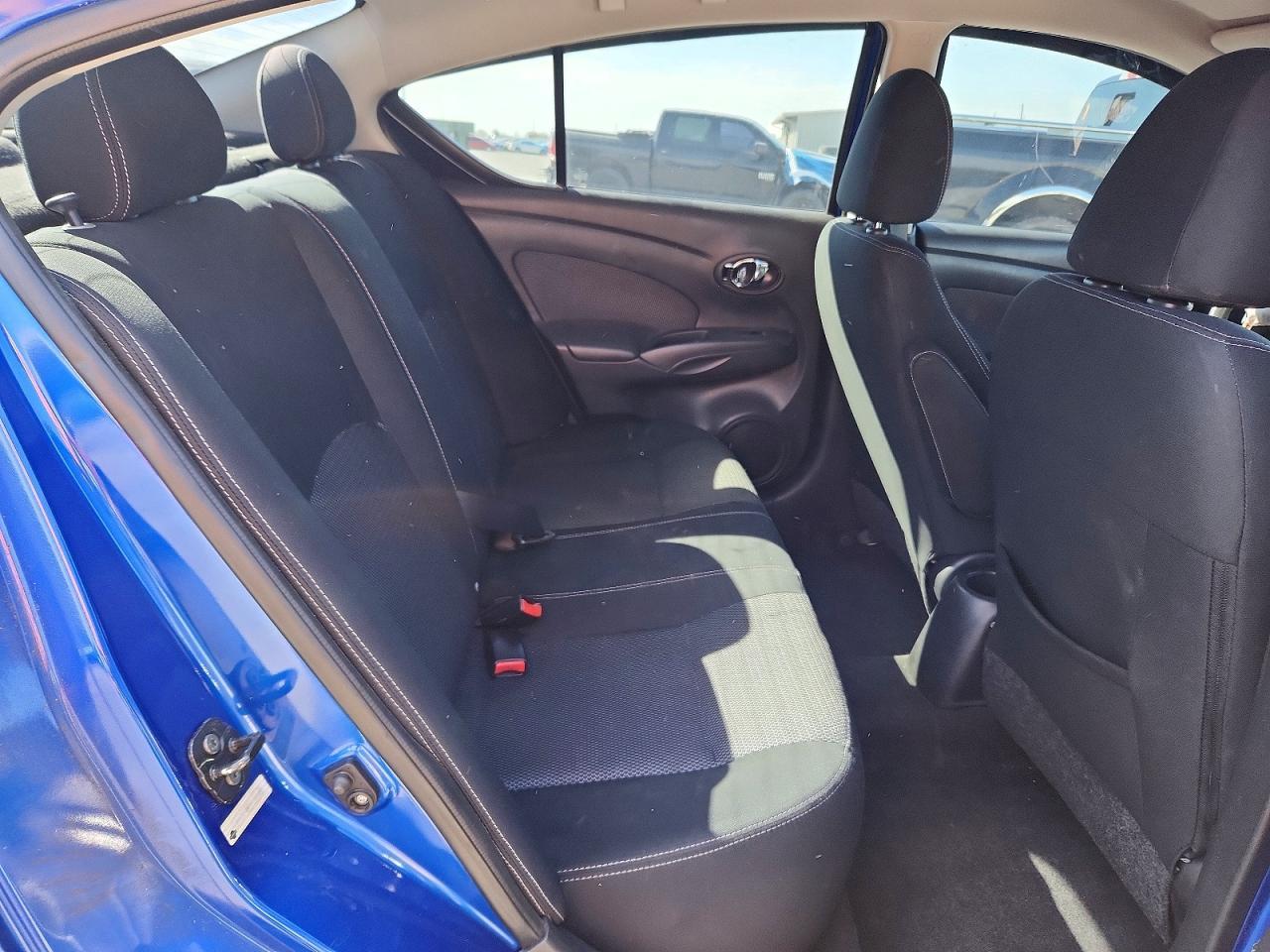 2015 NISSAN VERSA