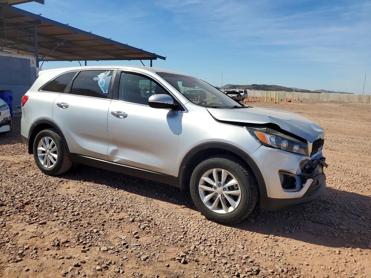 2016 KIA SORENTO