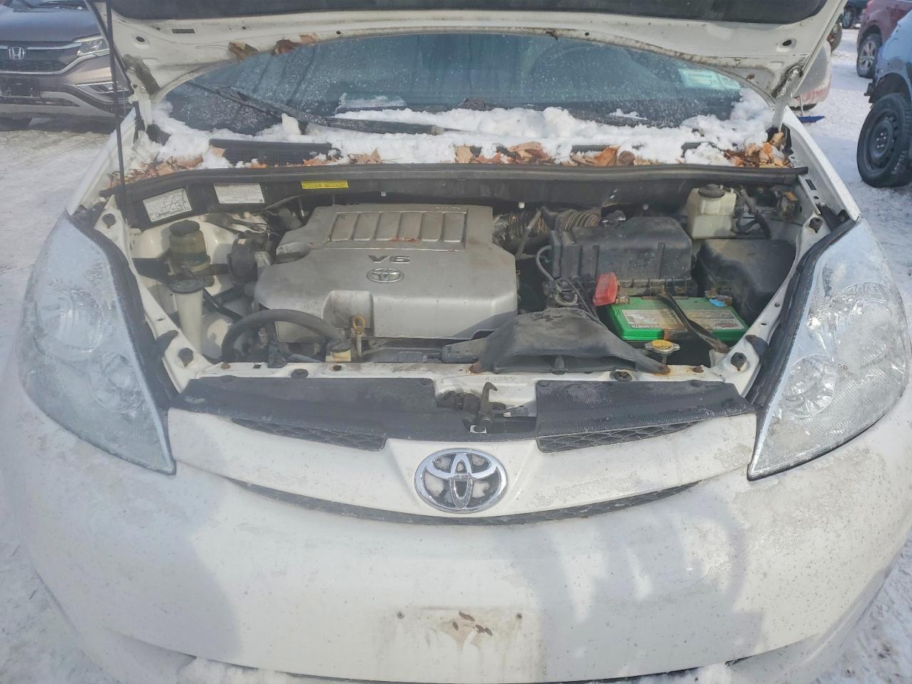 2007 TOYOTA SIENNA