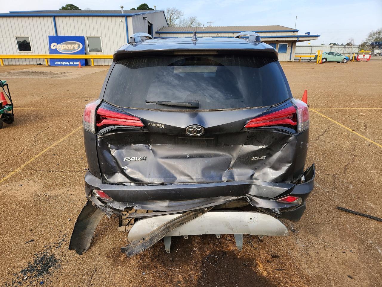 2018 TOYOTA RAV4