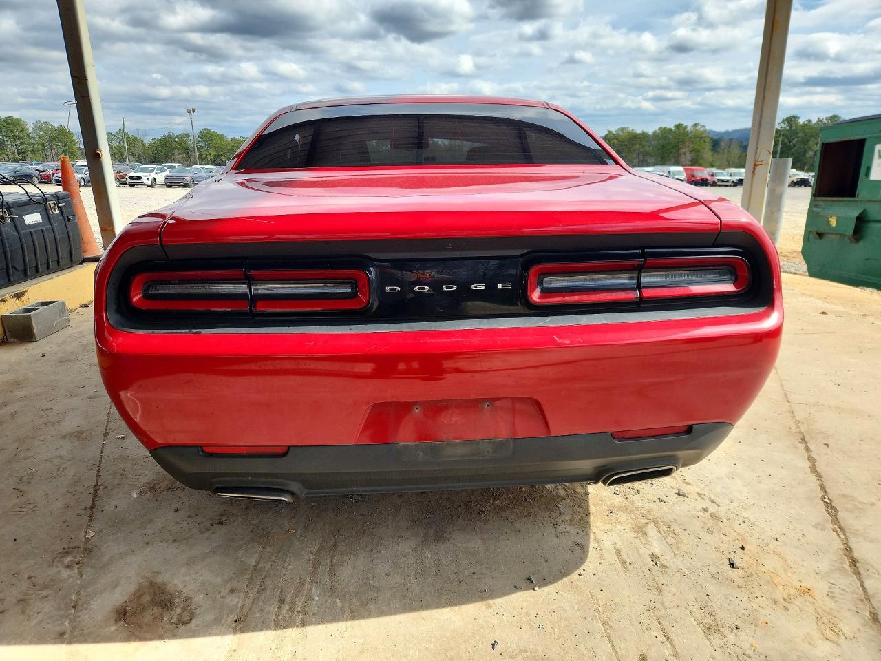 2016 DODGE Challenger