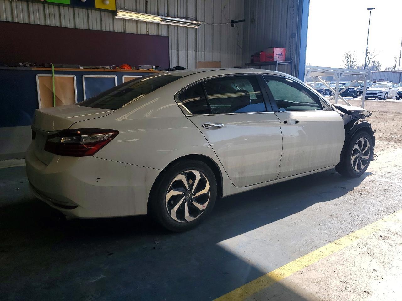 2016 HONDA ACCORD