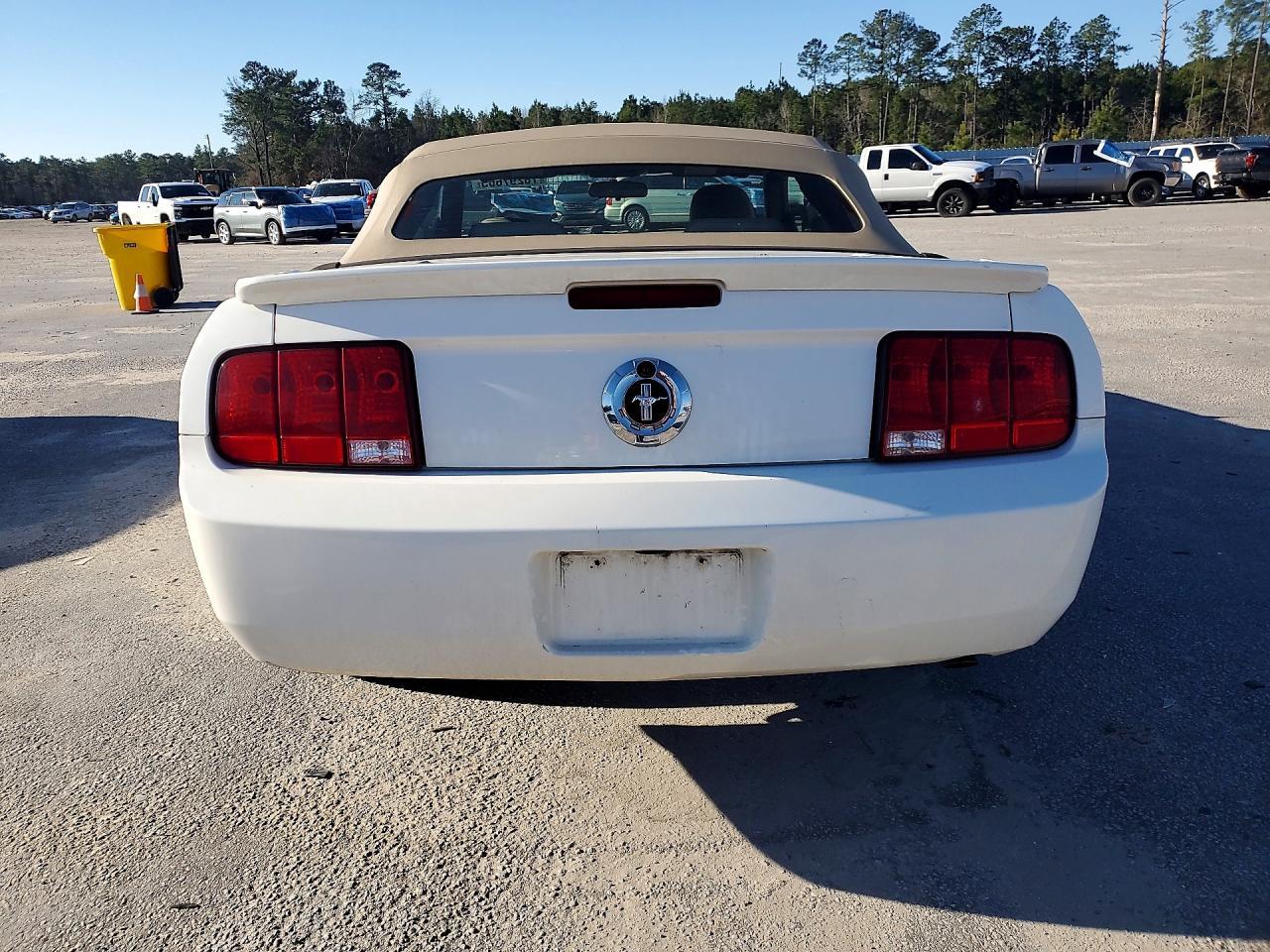 2007 FORD MUSTANG