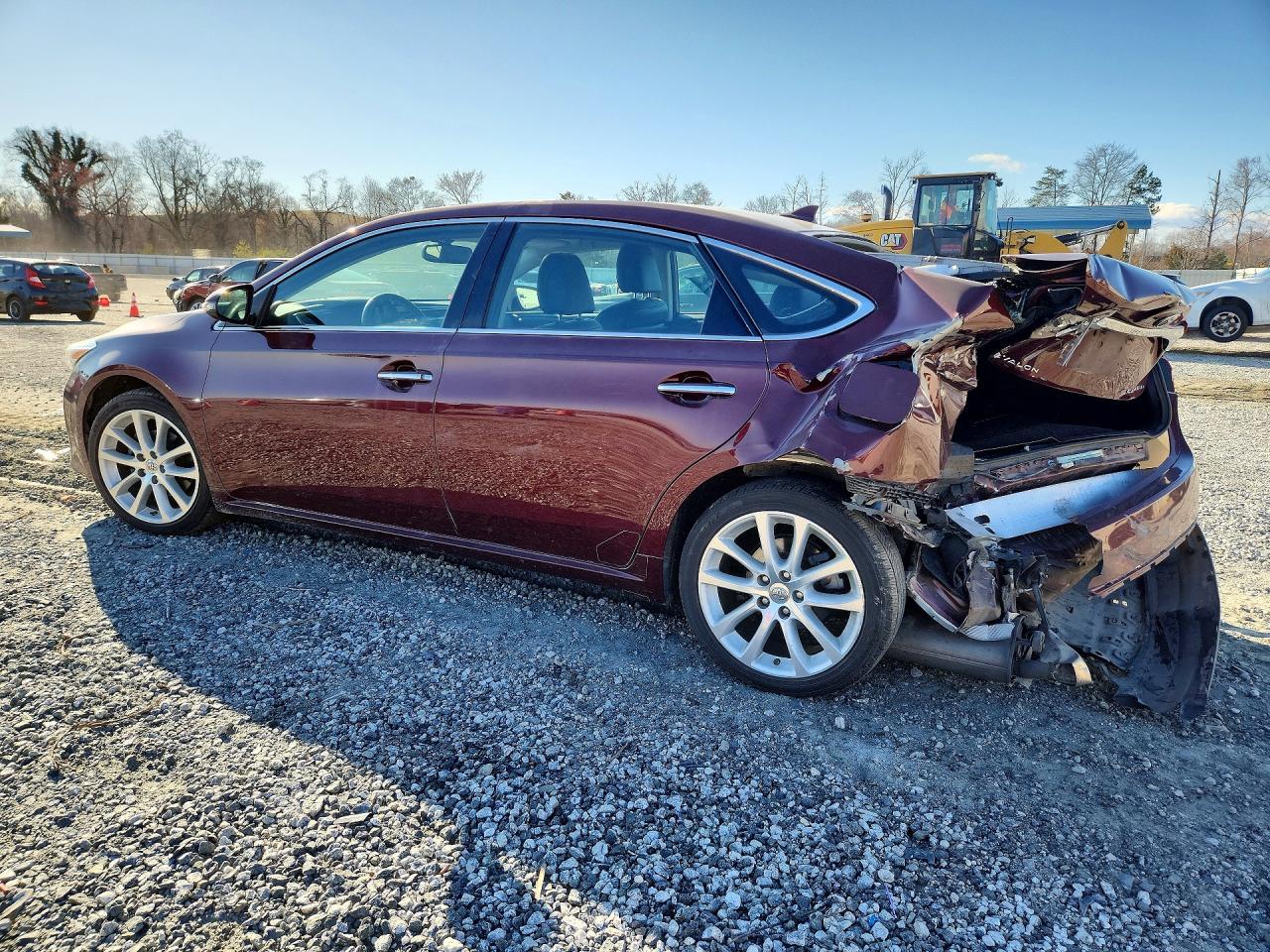 2013 TOYOTA Avalon