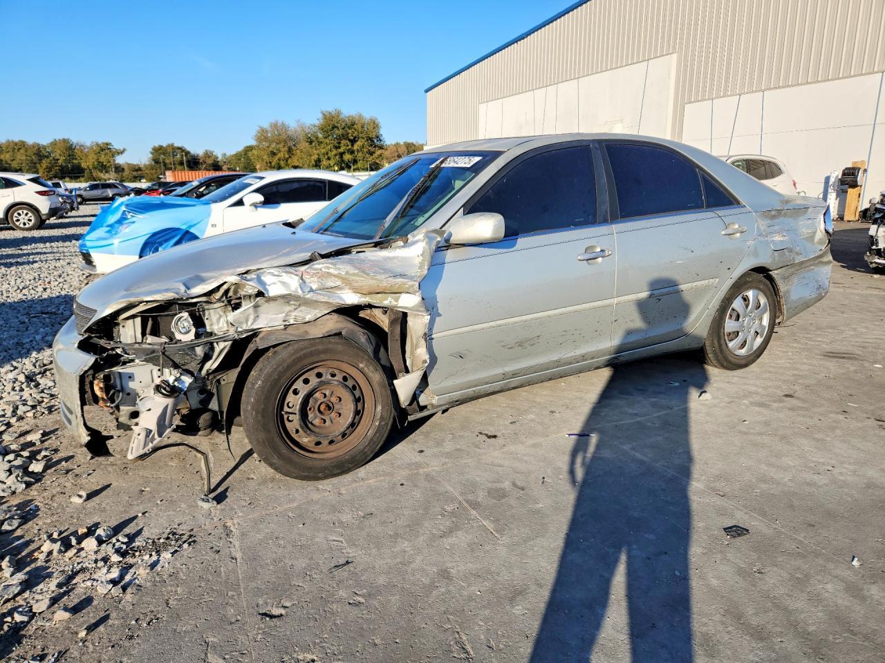 2002 TOYOTA CAMRY