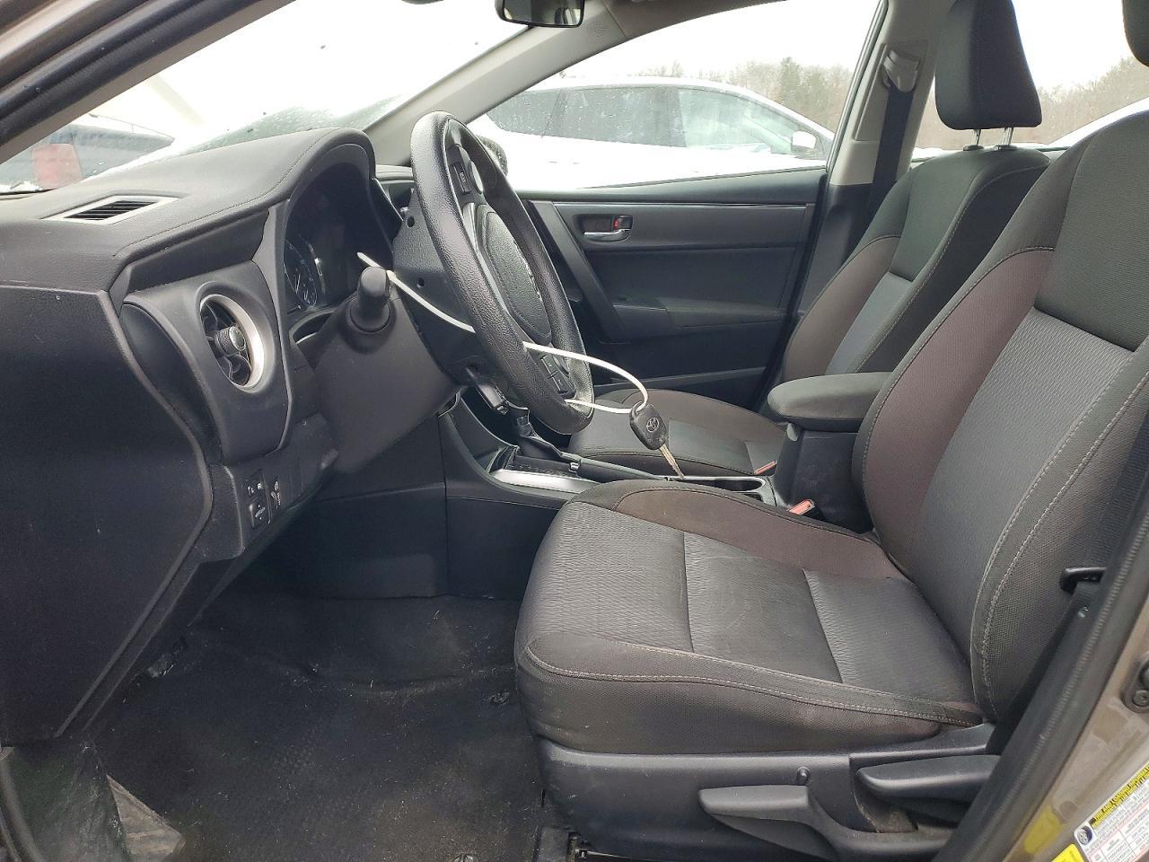 2017 TOYOTA COROLLA