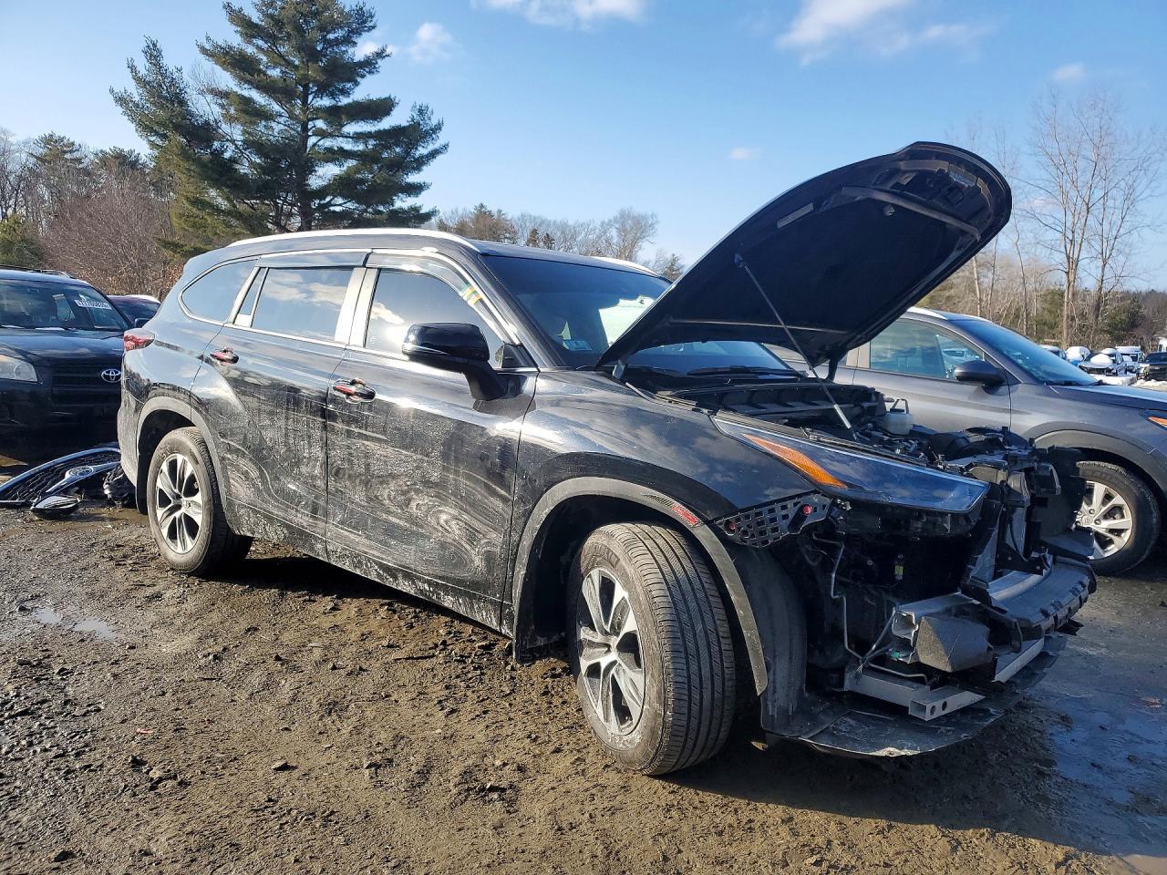 2025 TOYOTA HIGHLANDER