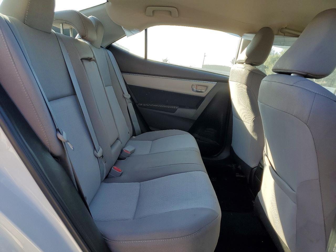 2016 TOYOTA COROLLA