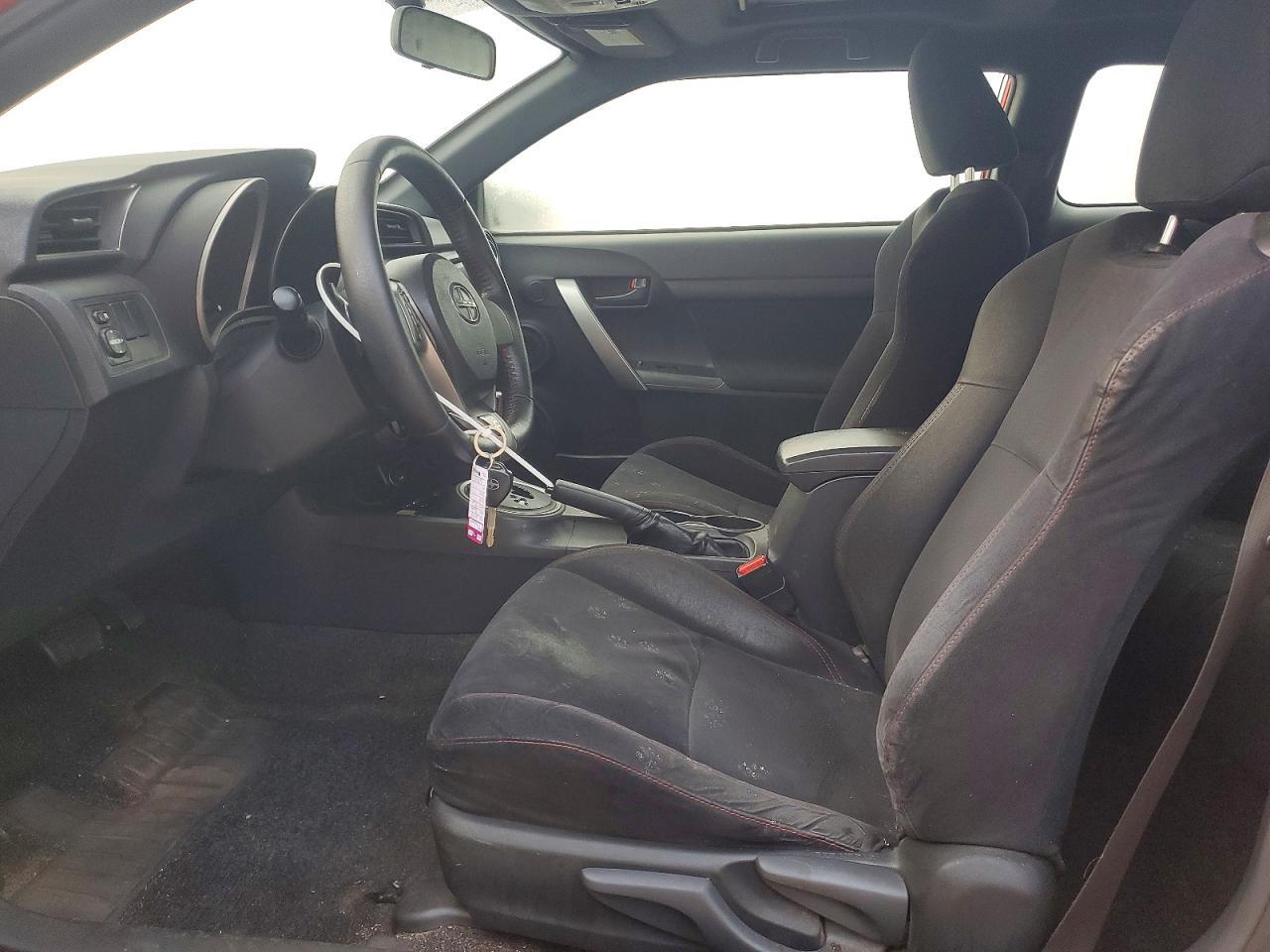 2013 TOYOTA SCION