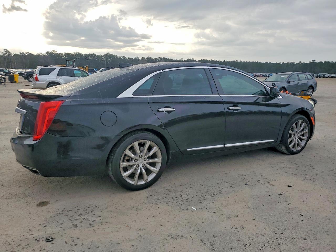 2016 CADILLAC XTS
