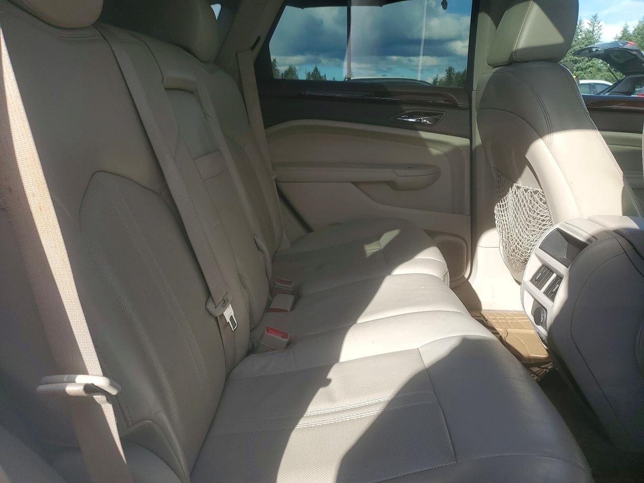2011 CADILLAC SRX