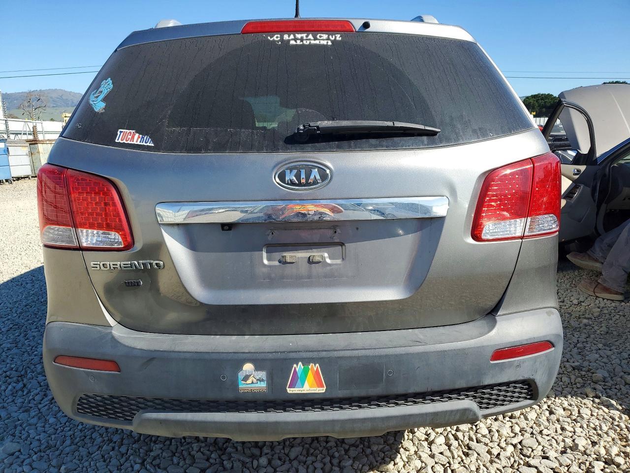 2012 KIA SORENTO