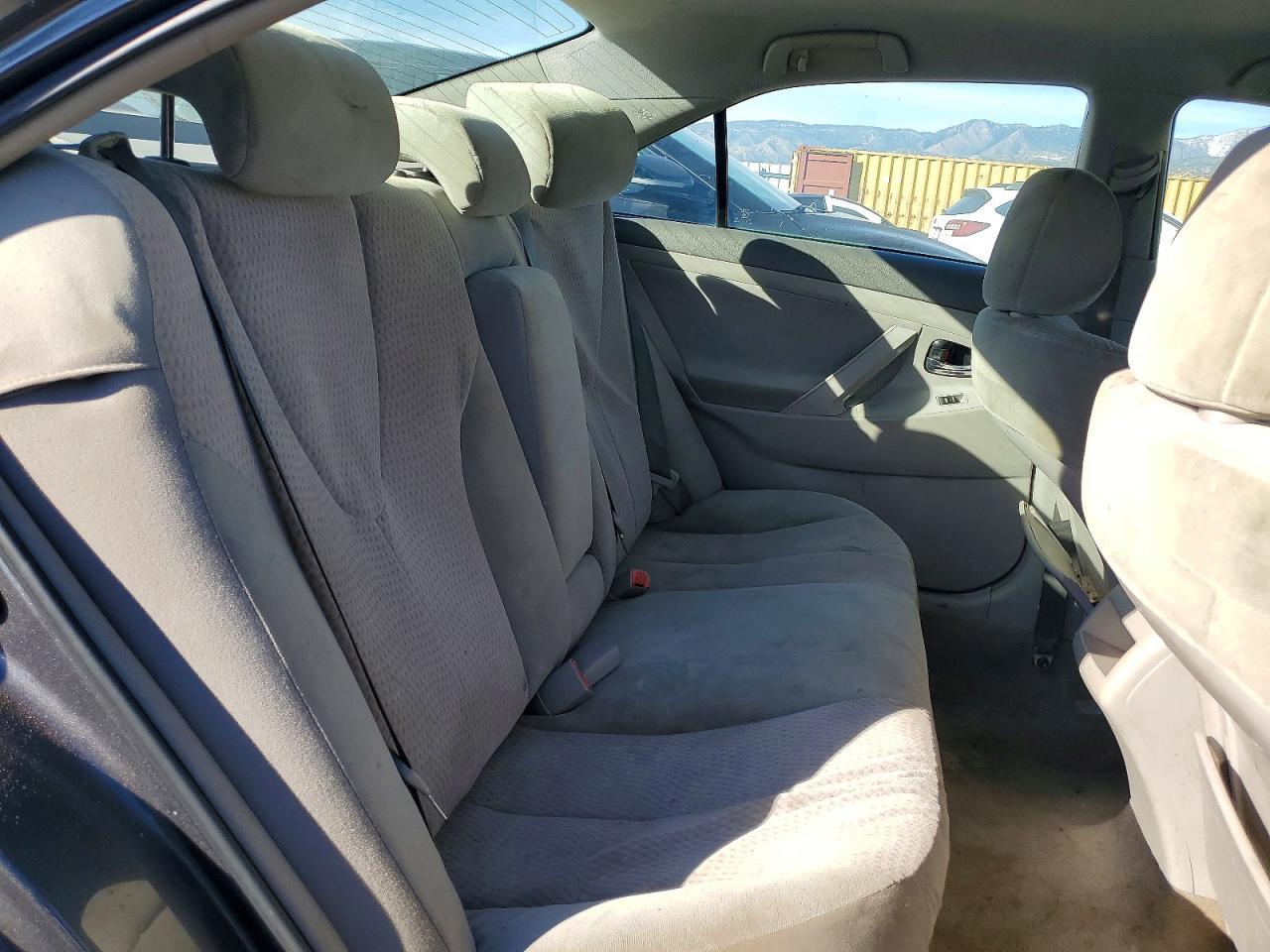 2011 TOYOTA CAMRY