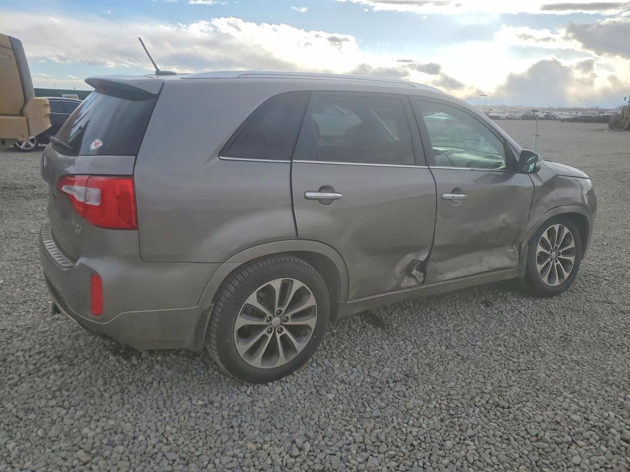 2014 KIA SORENTO