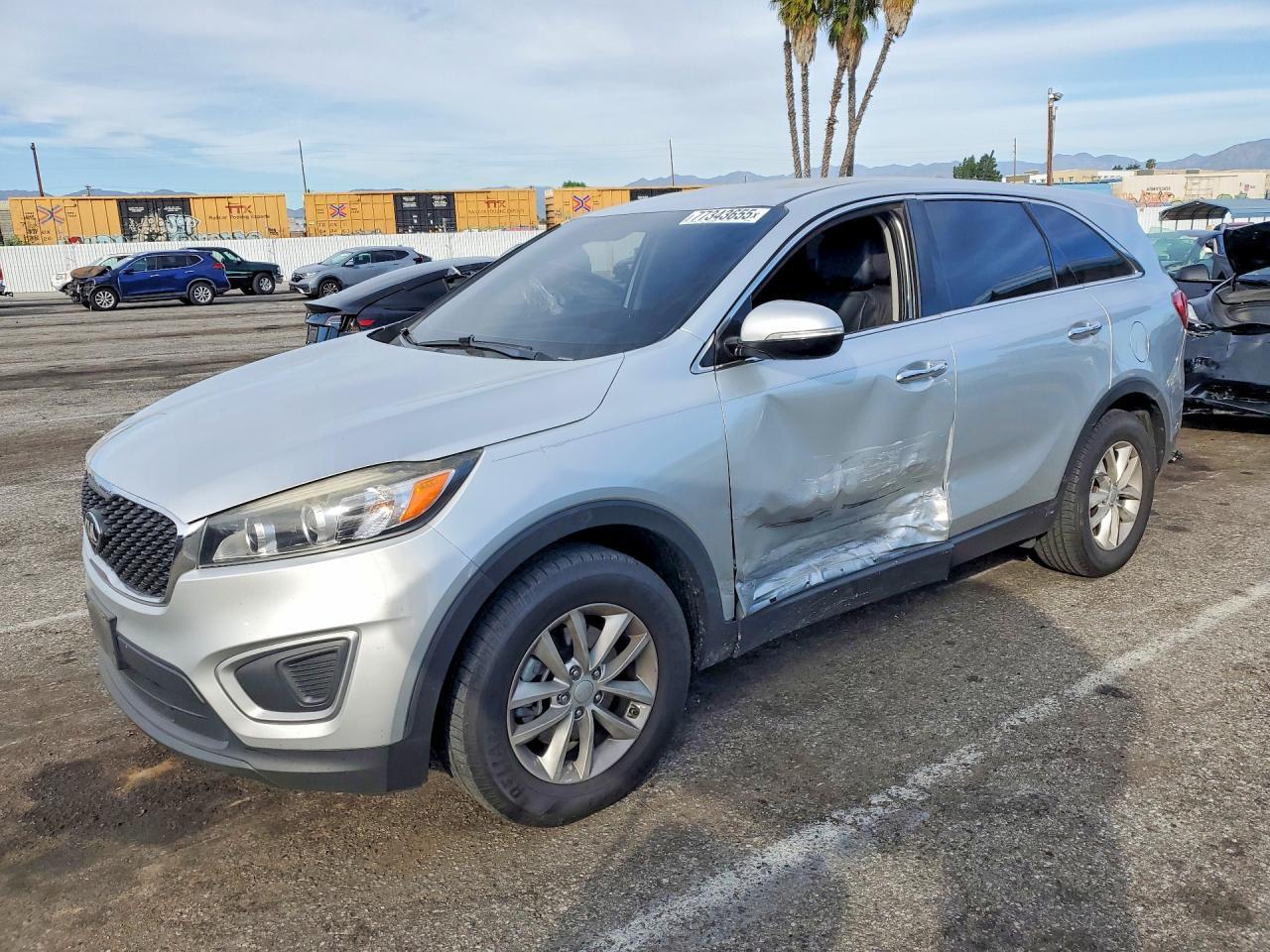 2016 KIA SORENTO