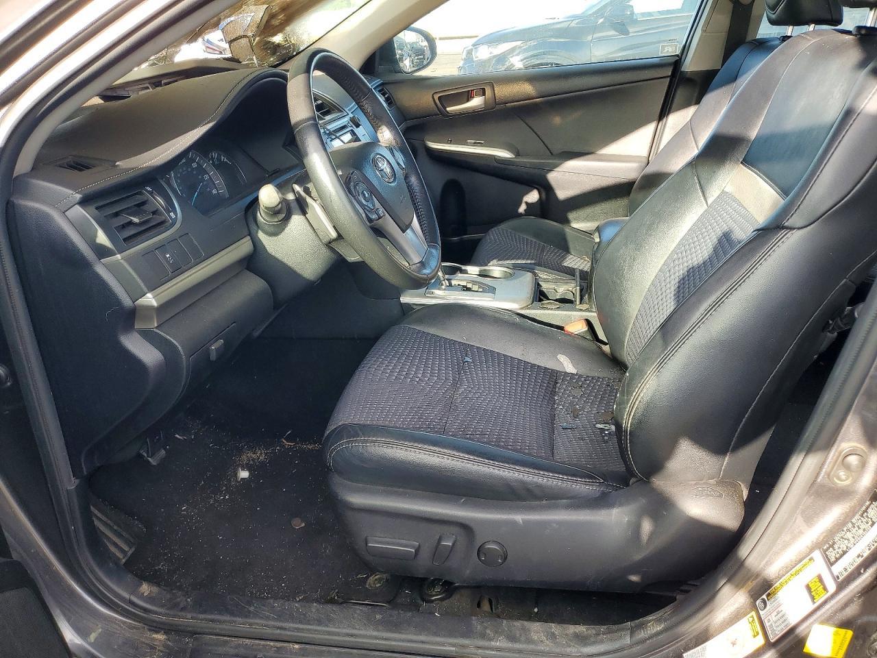 2012 TOYOTA CAMRY