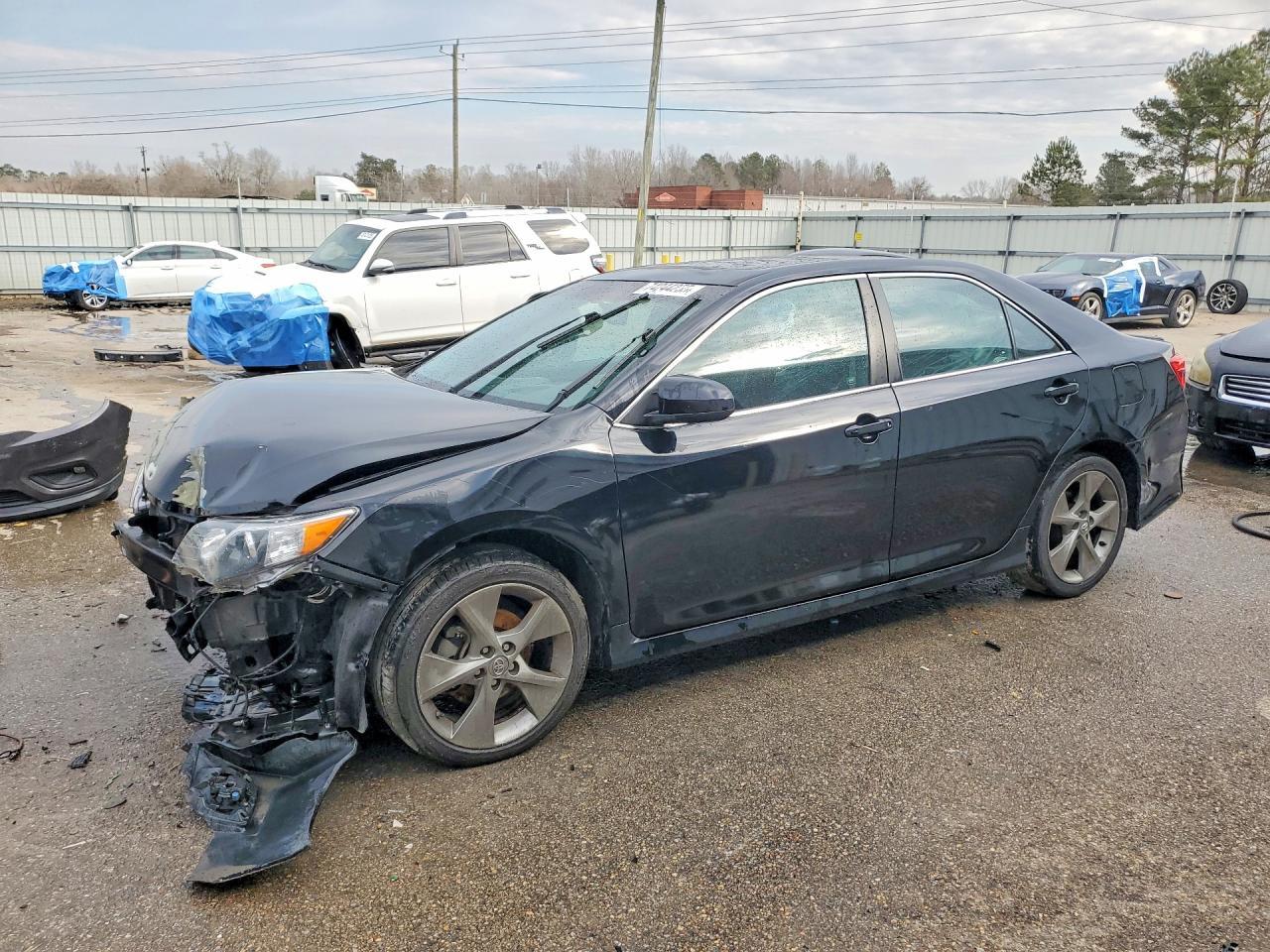 2012 TOYOTA CAMRY