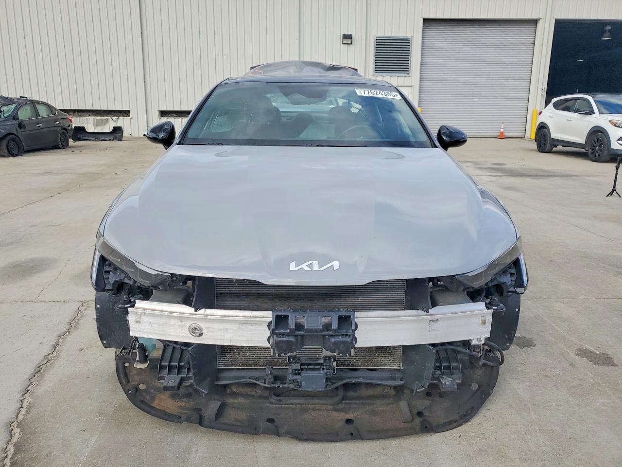 2025 KIA K5