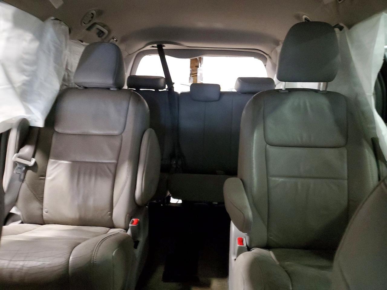 2017 TOYOTA SIENNA