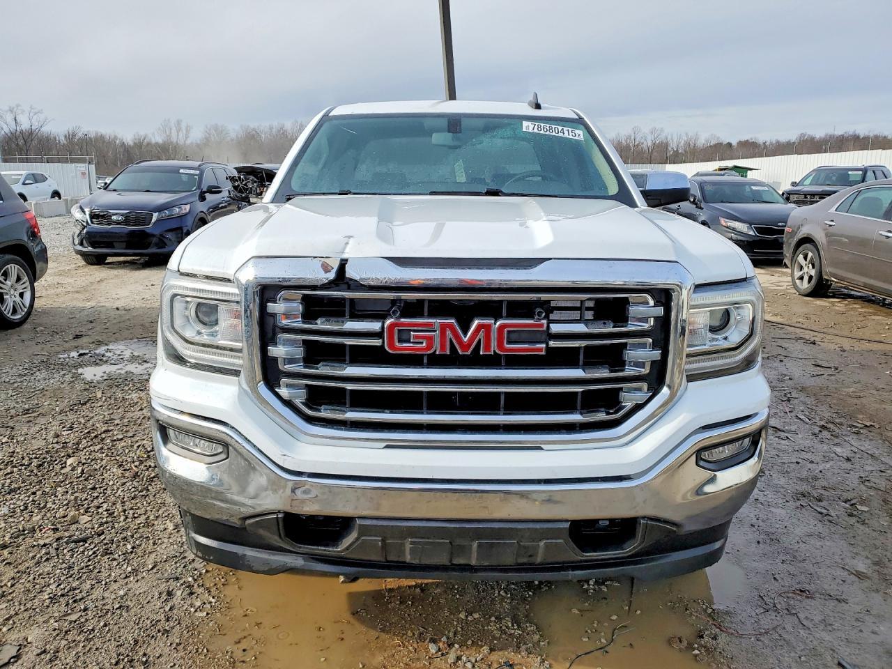 2018 GMC Sierra