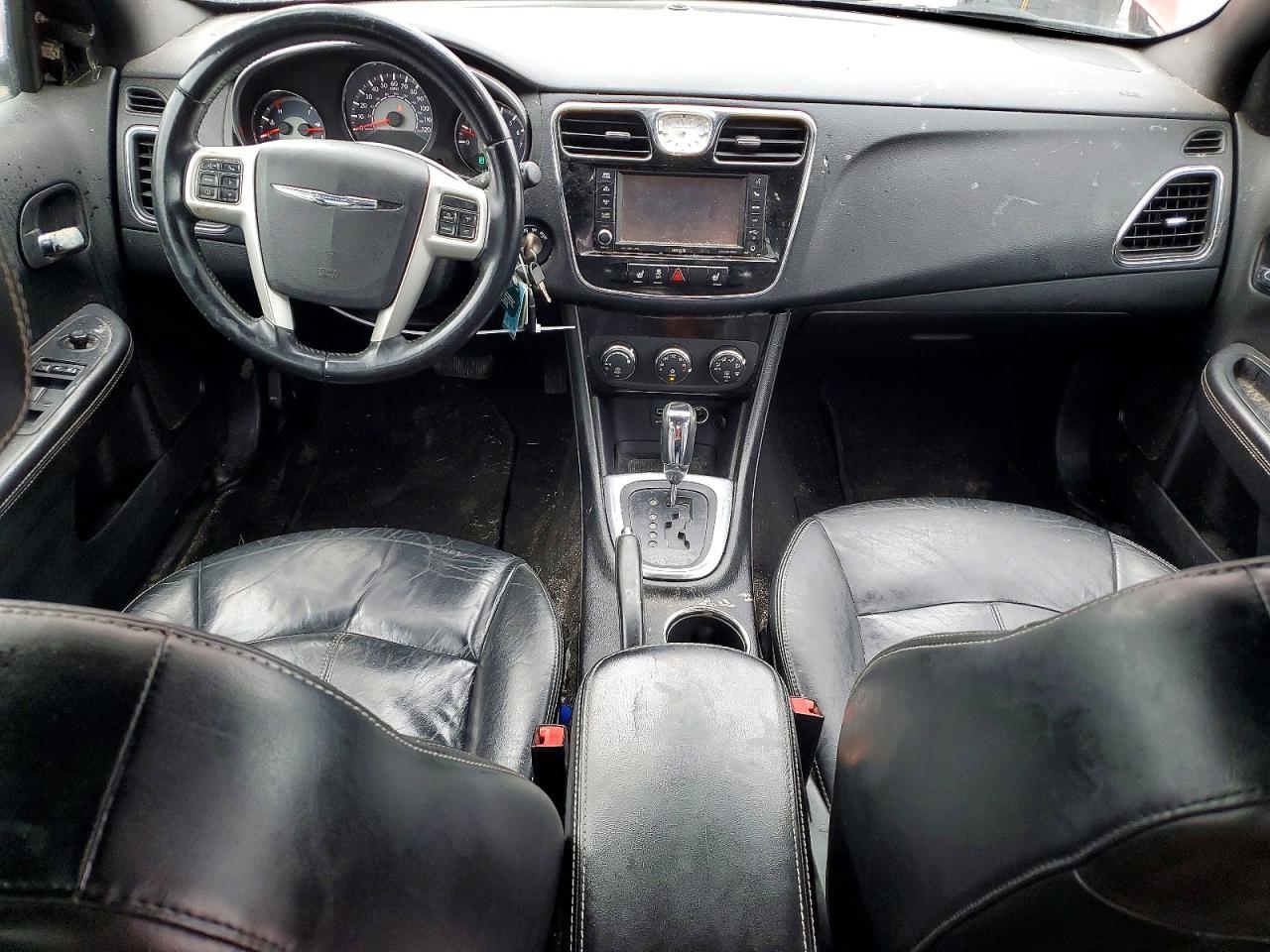 2013 CHRYSLER 200