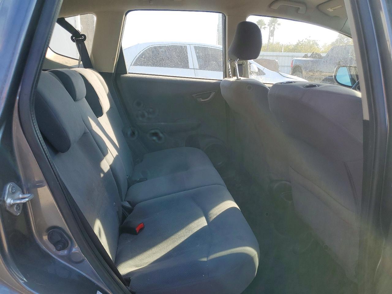 2012 HONDA FIT