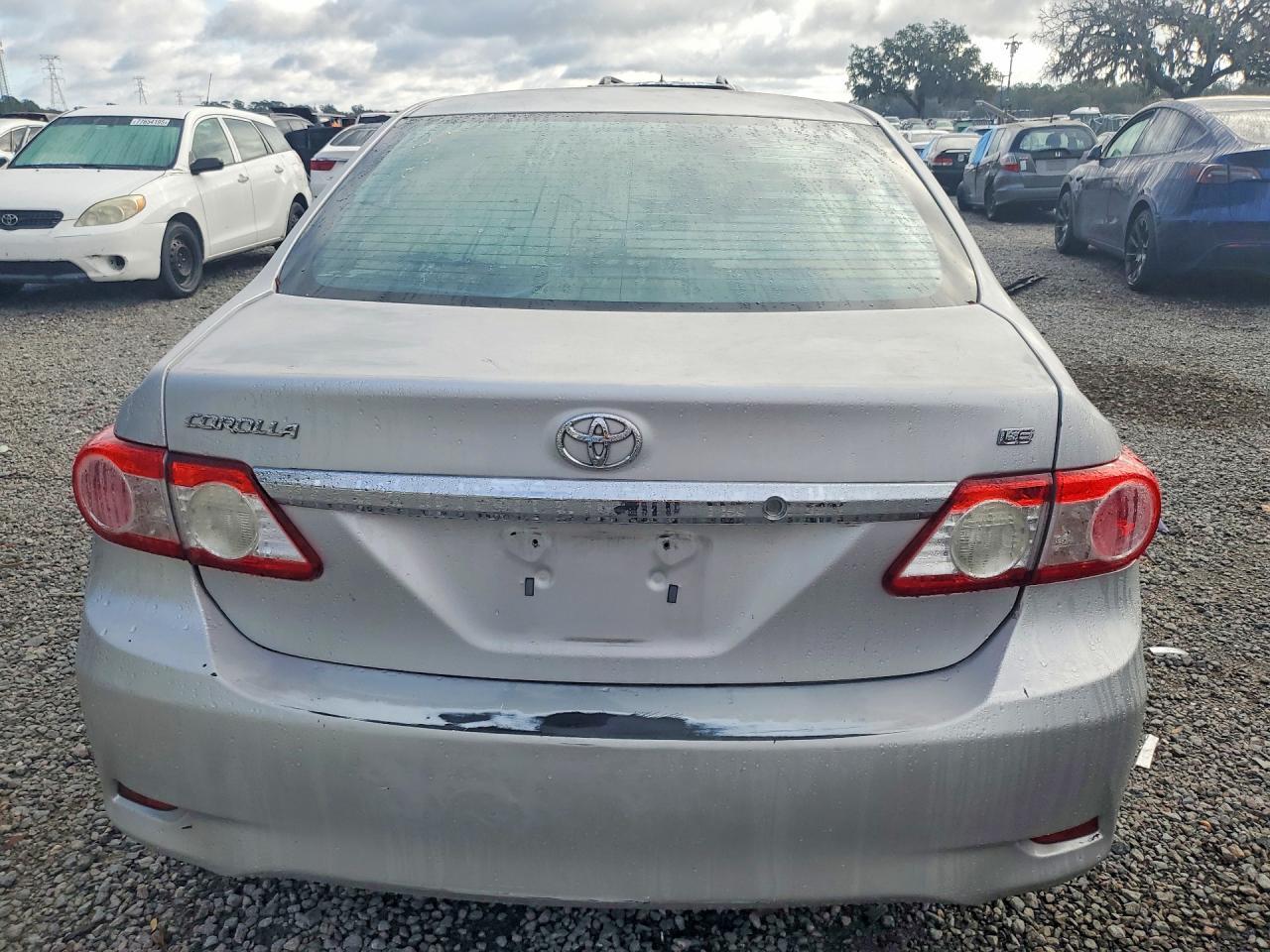 2011 TOYOTA COROLLA