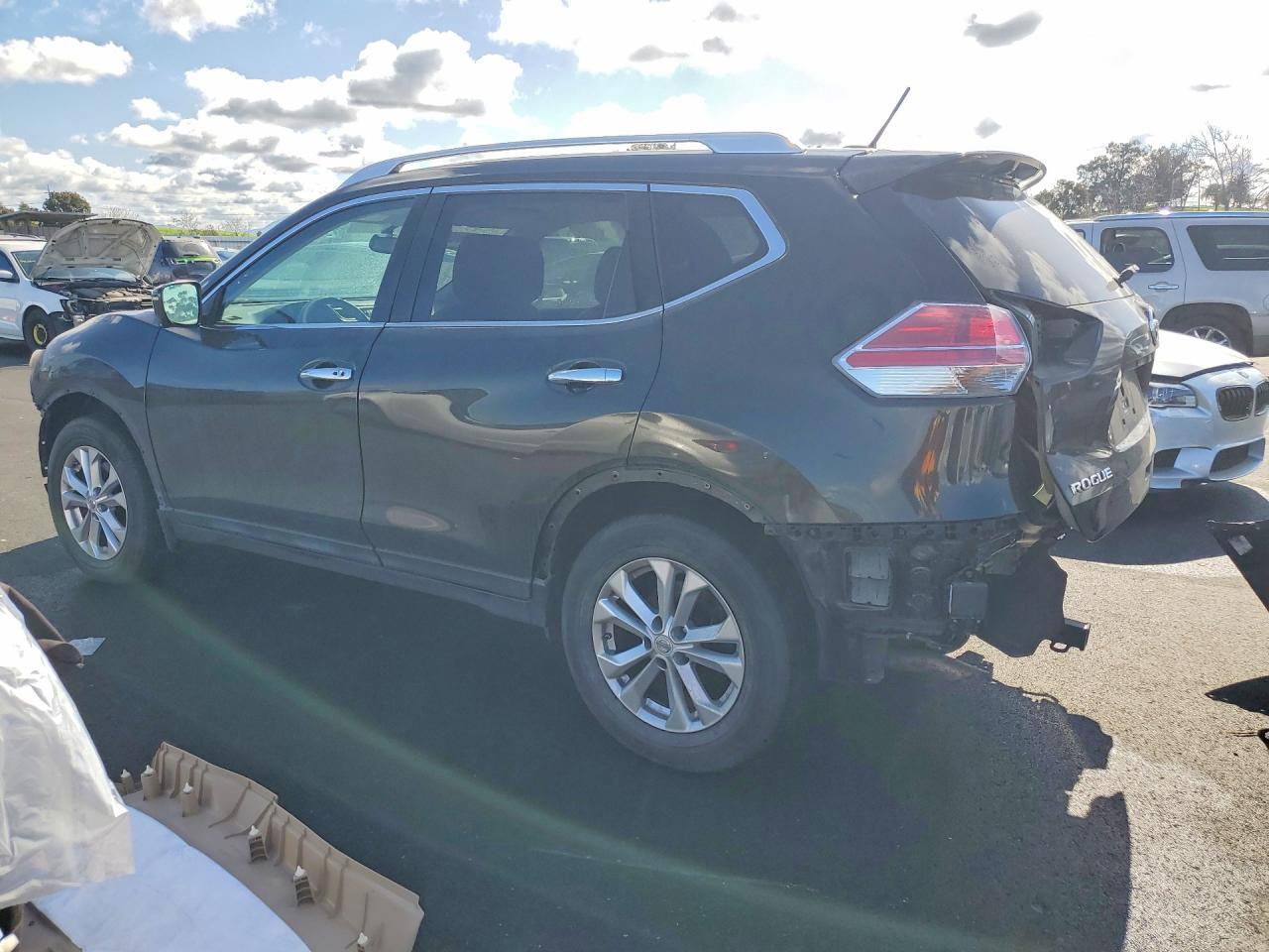 2016 NISSAN ROGUE