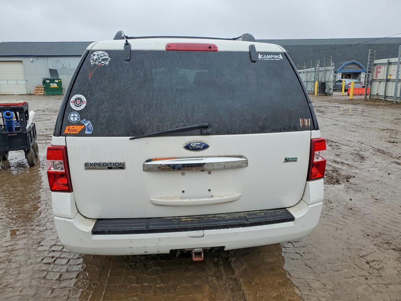 2013 FORD Expedition