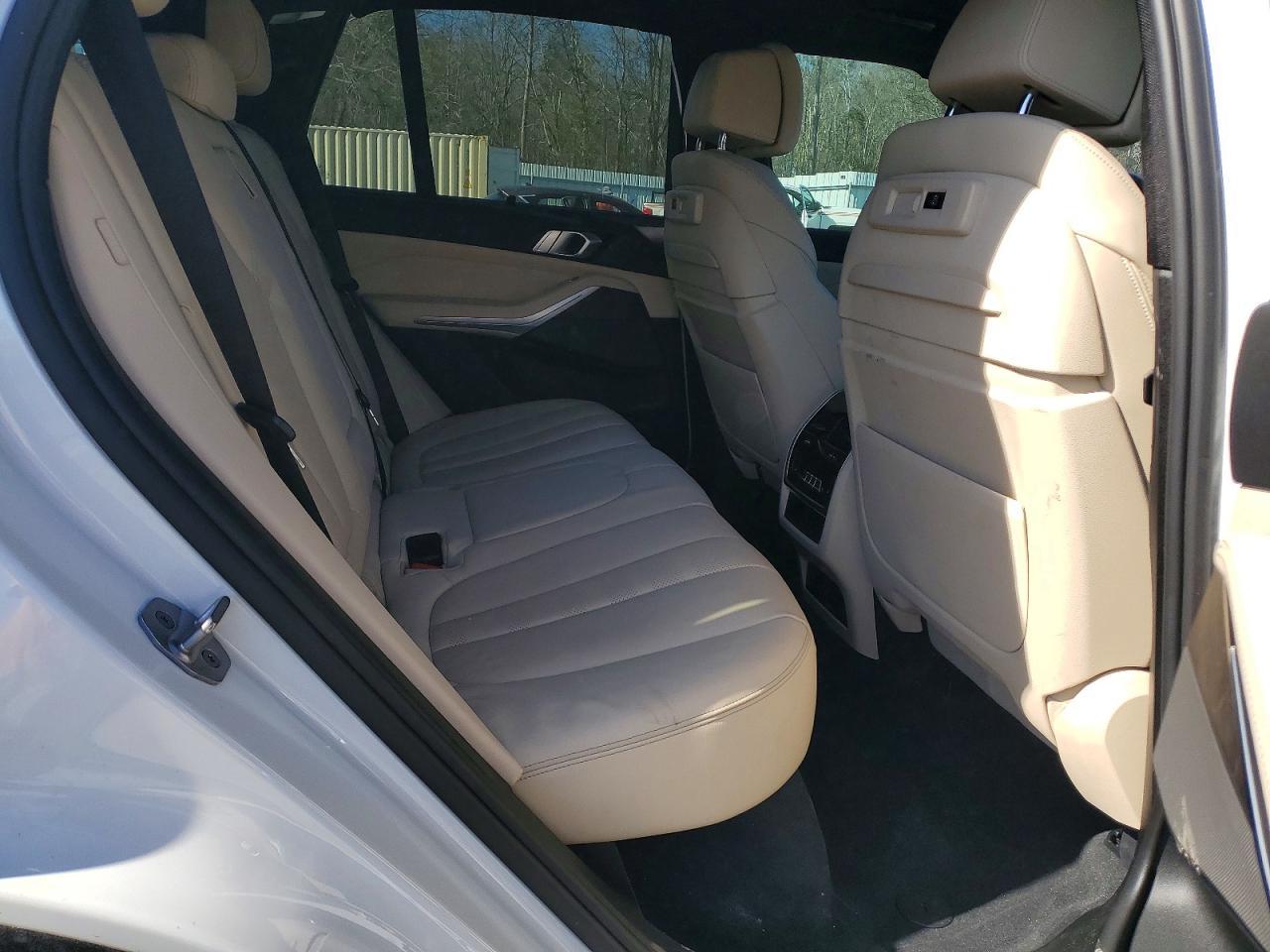 2021 BMW X5