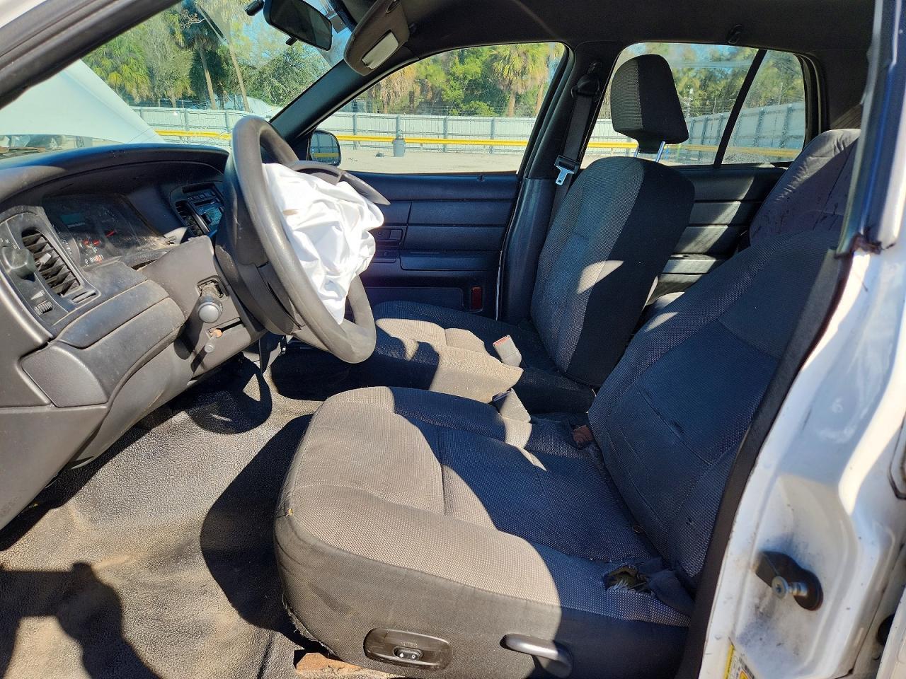 2008 FORD Crown Victoria