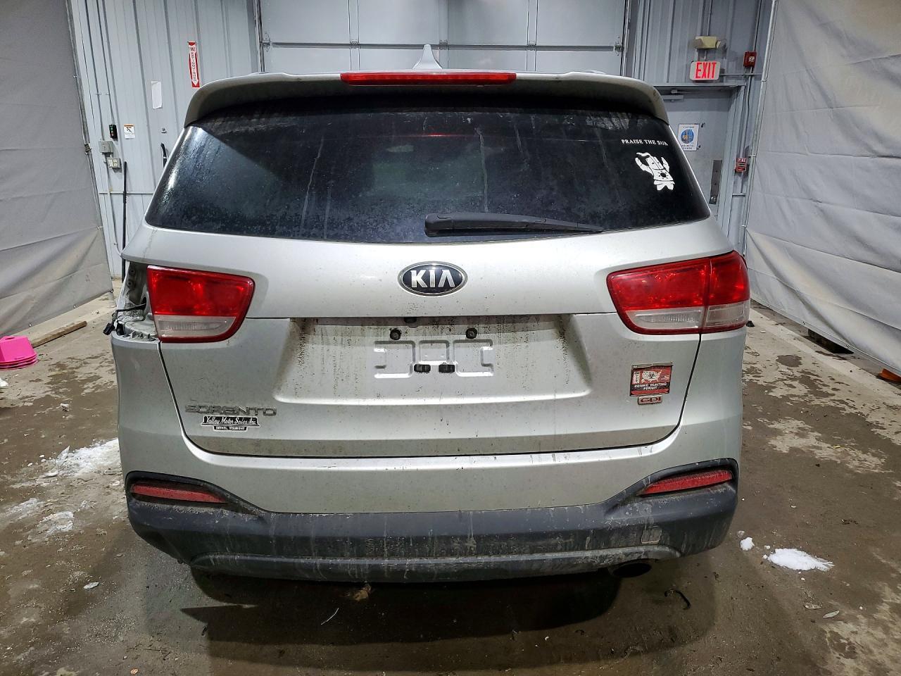 2016 KIA SORENTO