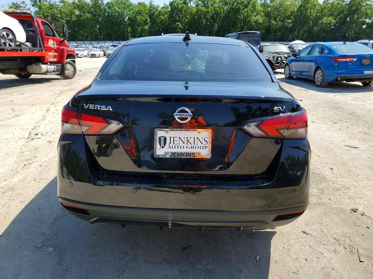2022 NISSAN VERSA