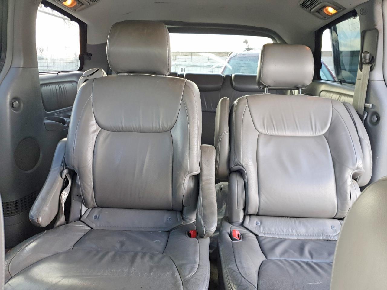 2006 TOYOTA SIENNA