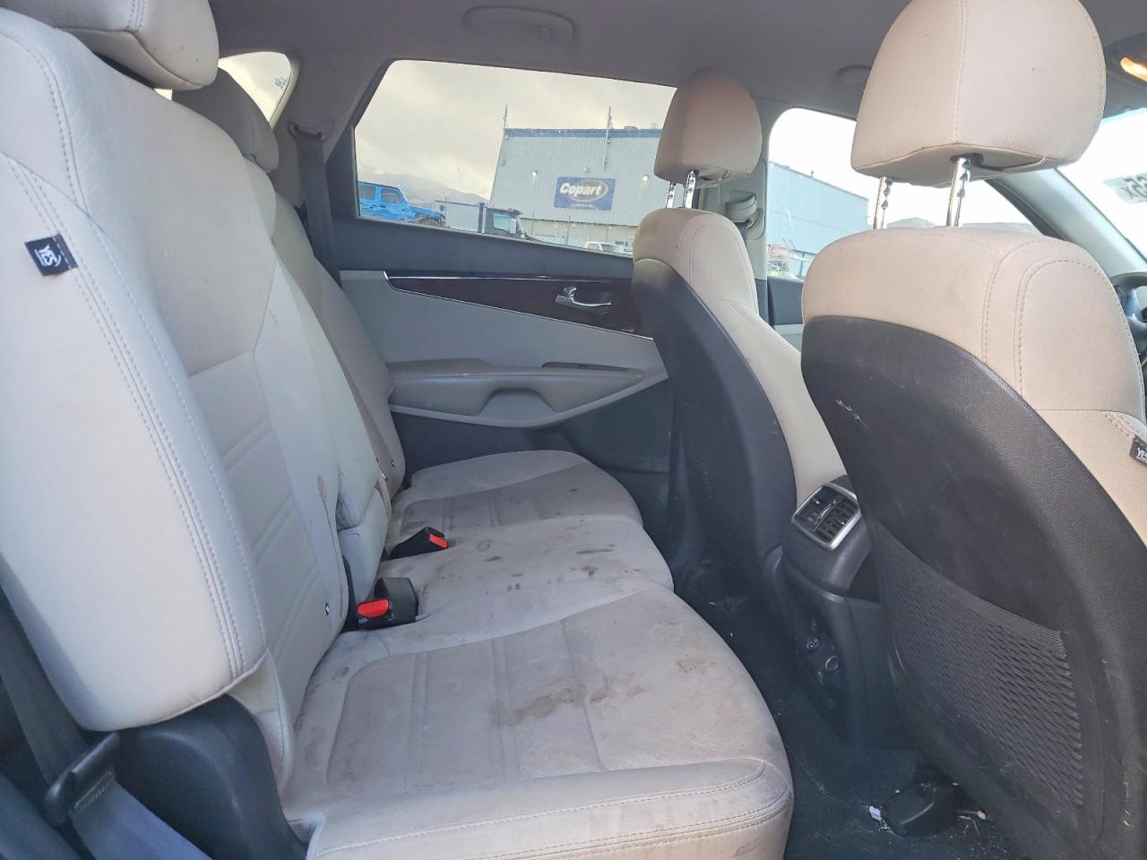 2018 KIA SORENTO