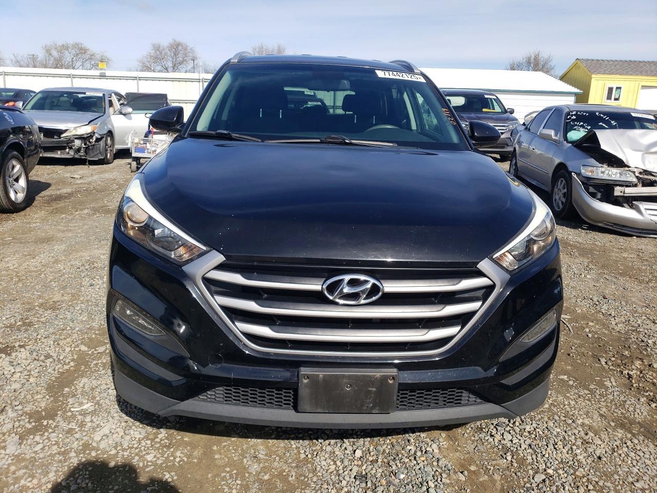 2018 HYUNDAI TUCSON