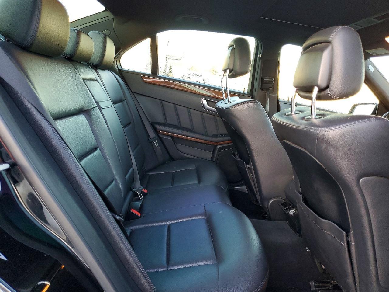 2013 MERCEDES-BENZ E-Class