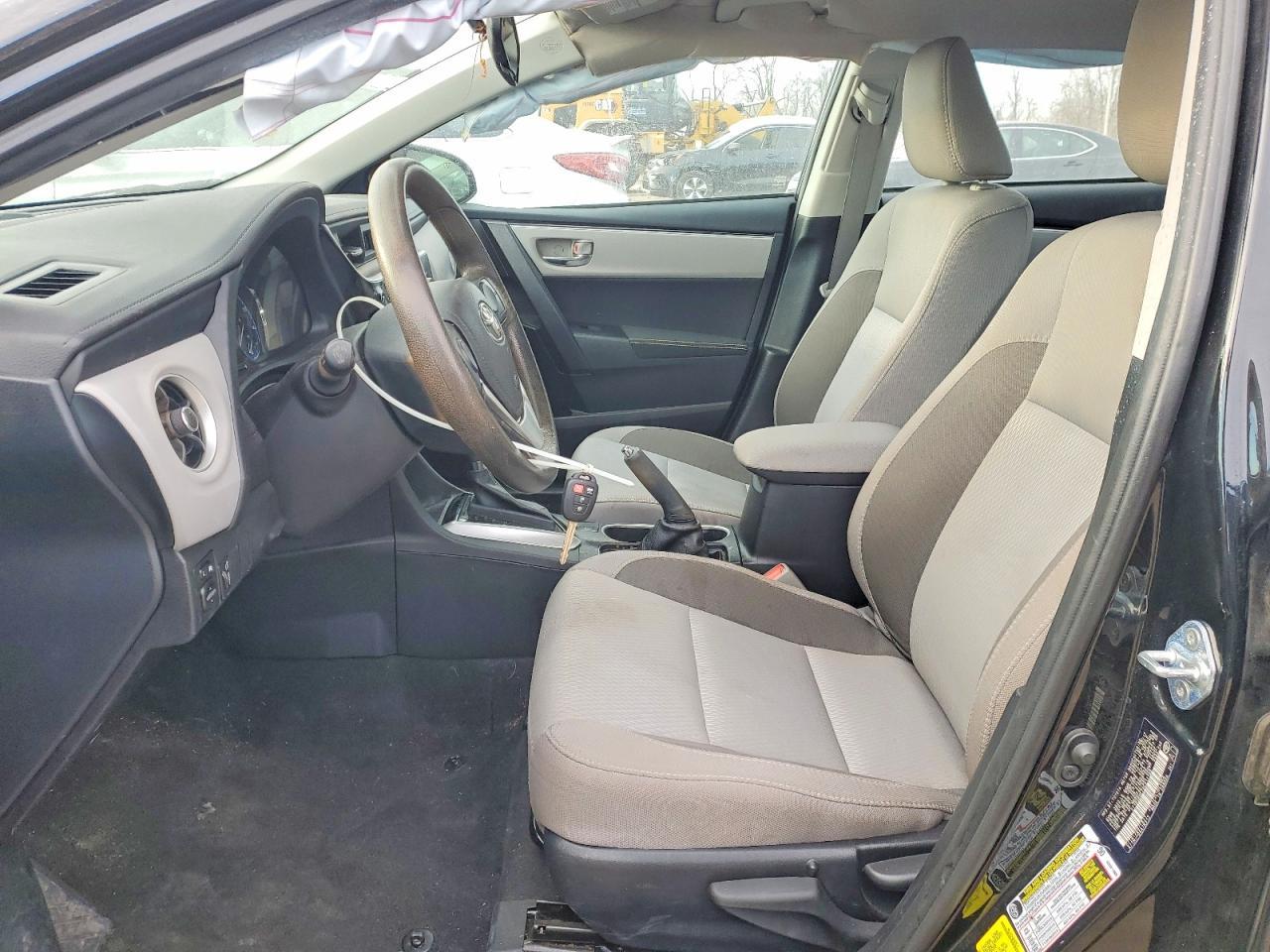 2017 TOYOTA COROLLA