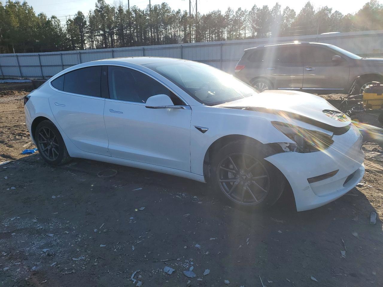 2019 TESLA MODEL 3